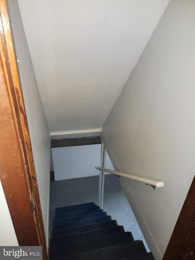 10314 Hyndman Road Manns Choice, PA 15550 - Photo 35 of 54 a view of entryway