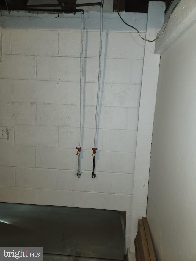 10314 Hyndman Road Manns Choice, PA 15550 - Photo 41 of 54 a bathroom with a shower