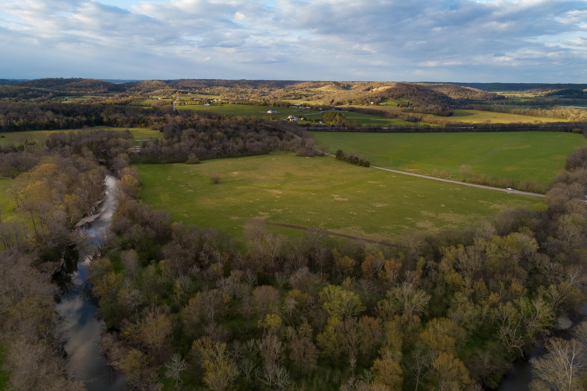 853 Cortner Road Normandy, TN 37360 - Photo 44 of 51 a view of a city with mountains in the background