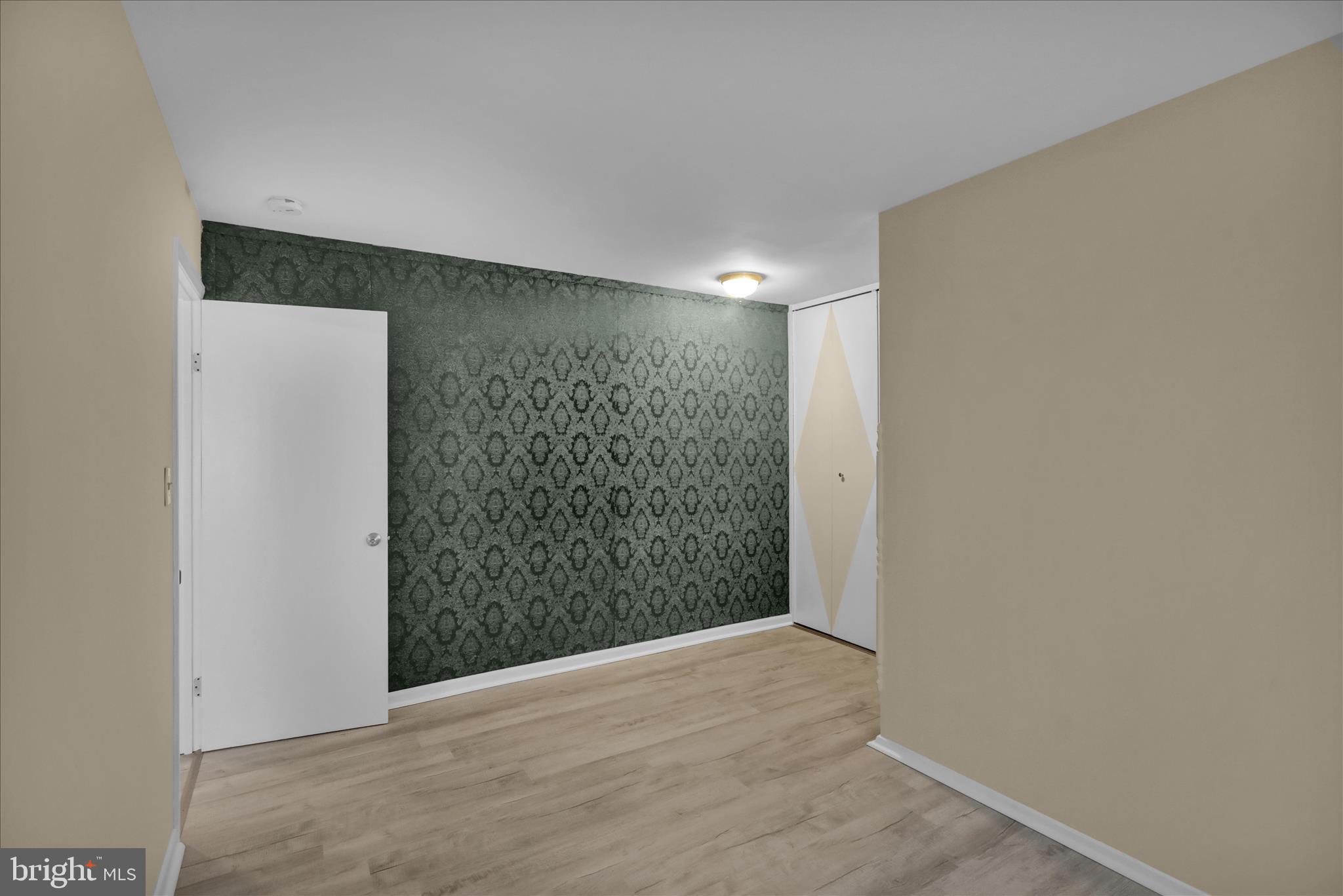 1517 Hill Road, Unit 3A Reading, PA 19602 - Photo 17 of 30 360_2154