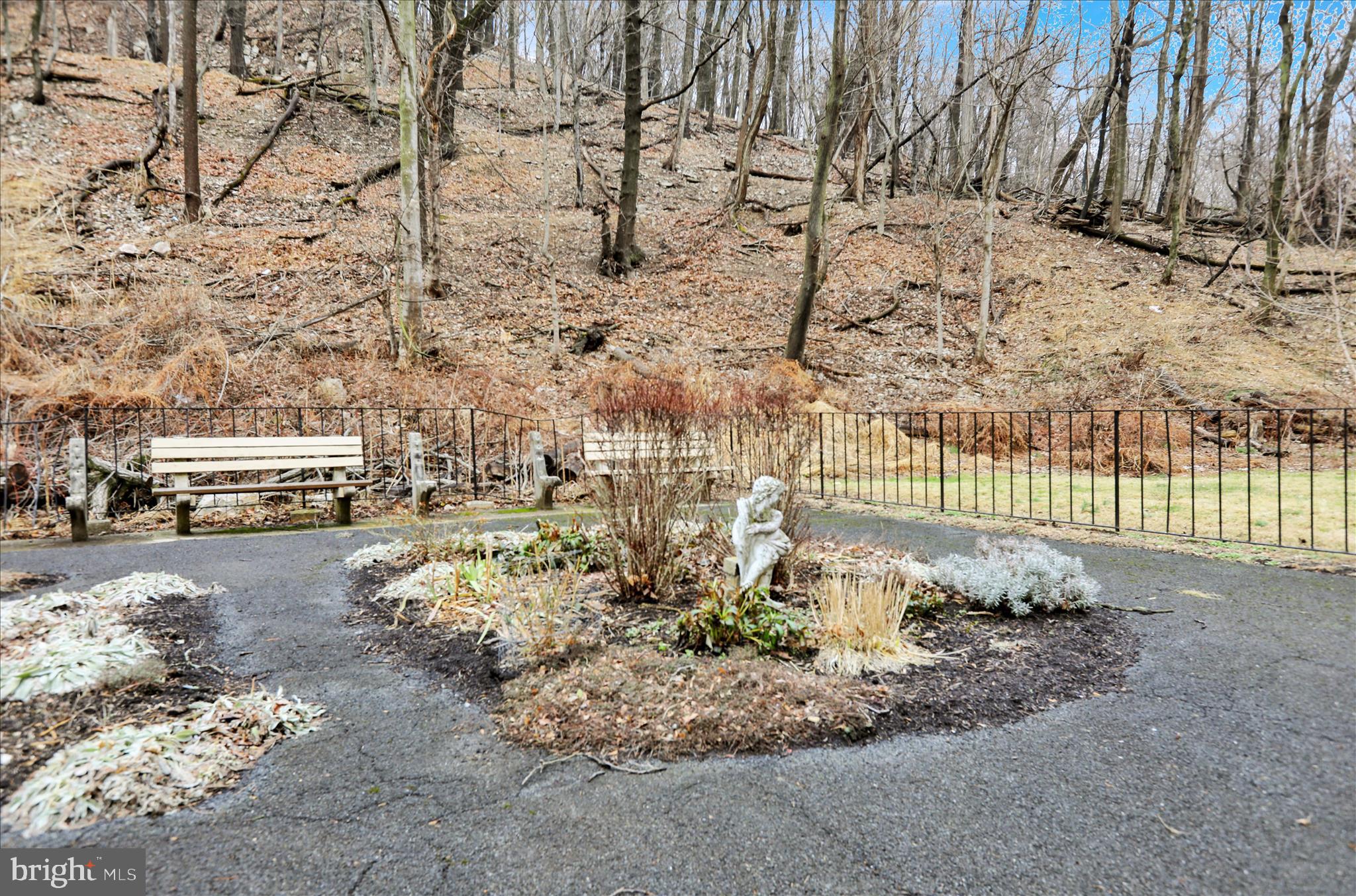 1517 Hill Road, Unit 3A Reading, PA 19602 - Photo 20 of 30 360_2179