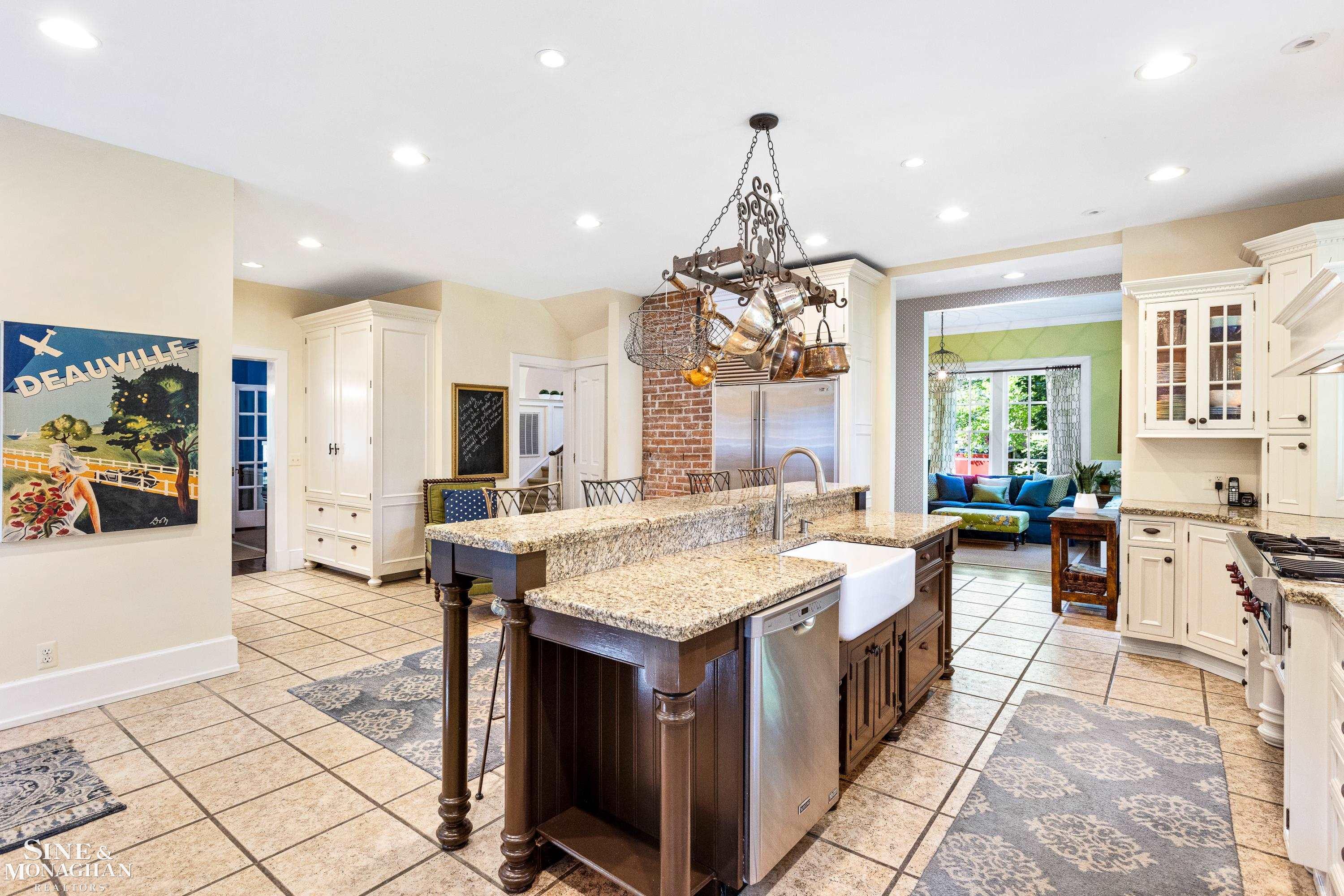 30 Beverly Road Grosse Pointe, MI 48236 - Photo 28 of 80 50110404-27.JPG