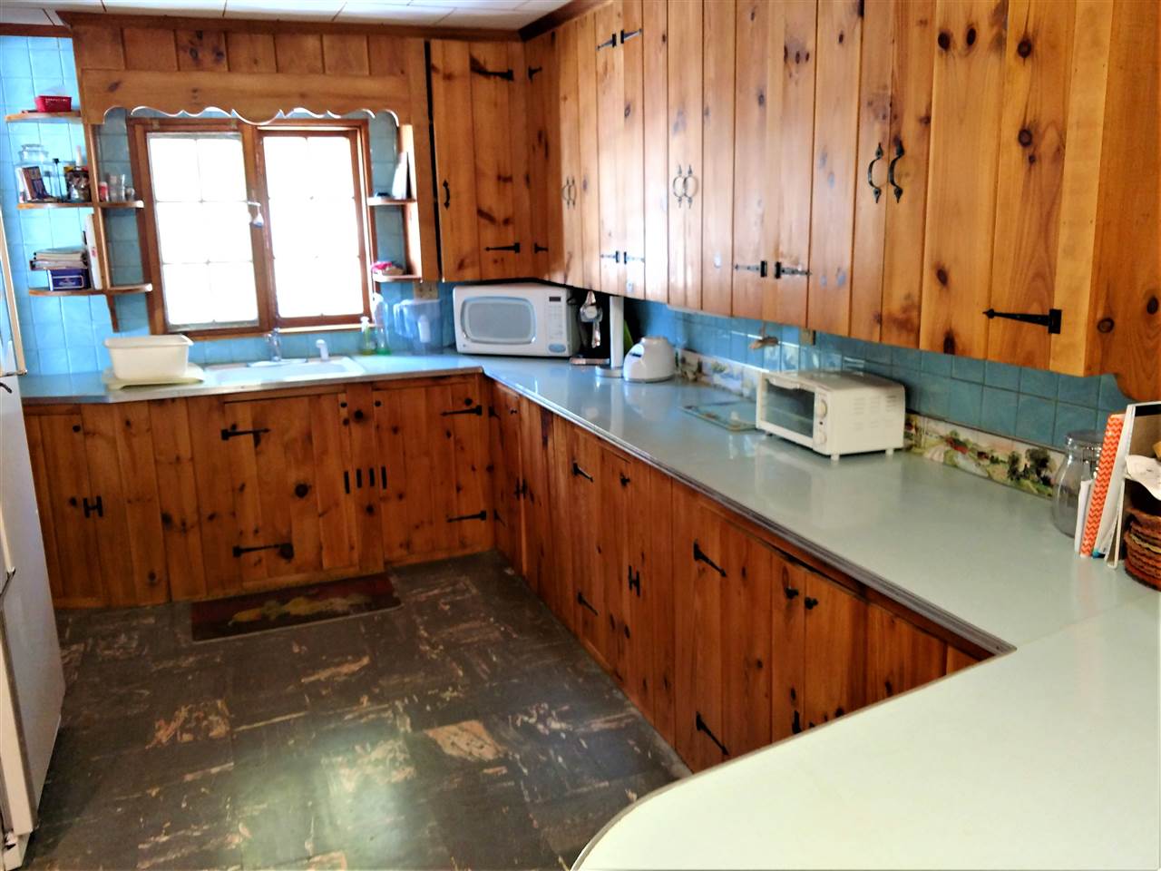 35 Bay Point Road Ossipee, NH 03814 - Photo 10 of 24