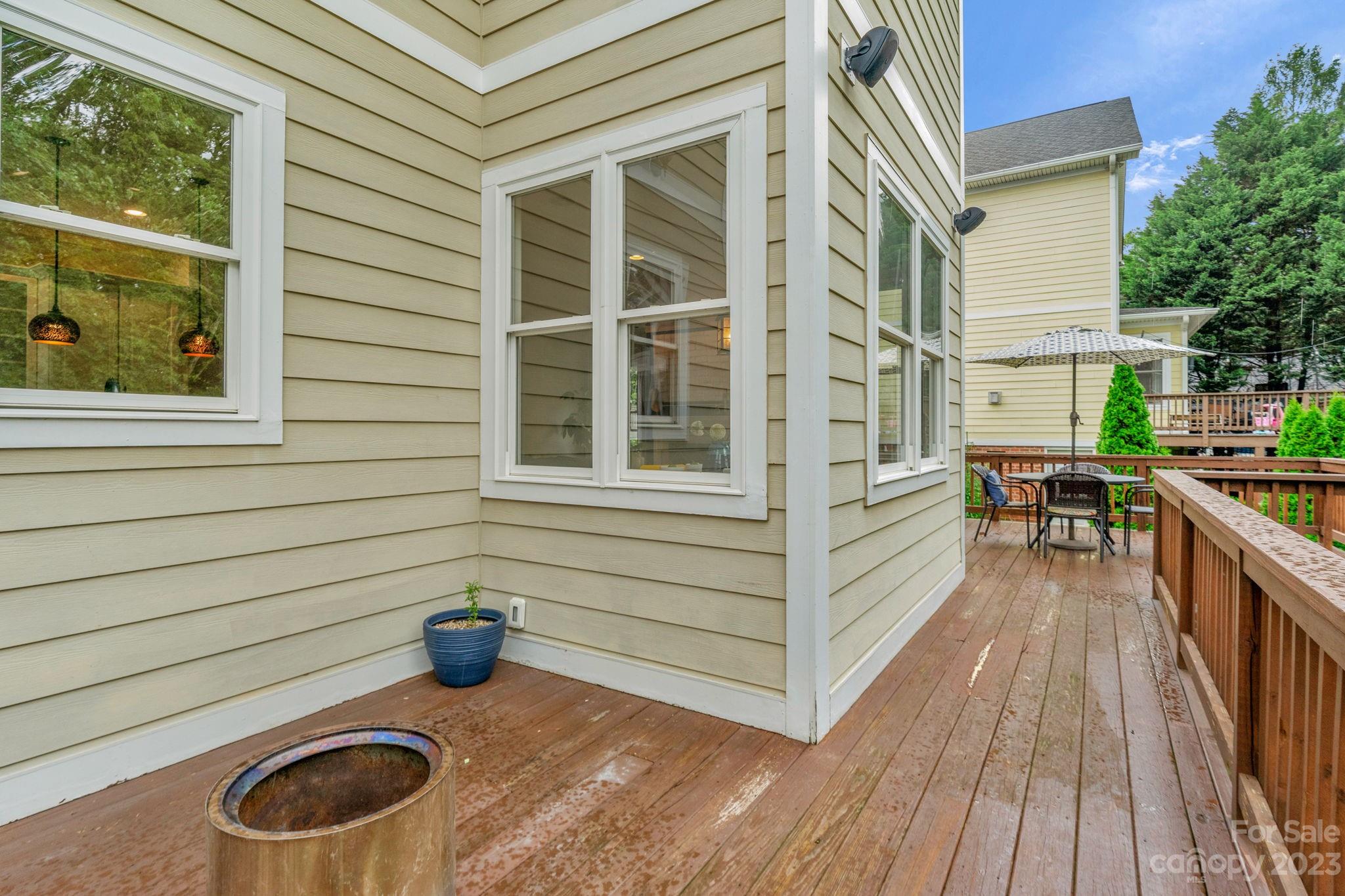 1320 Ivey Drive Charlotte, NC 28205 - Photo 33 of 45 a view of a house with backyard and sitting area