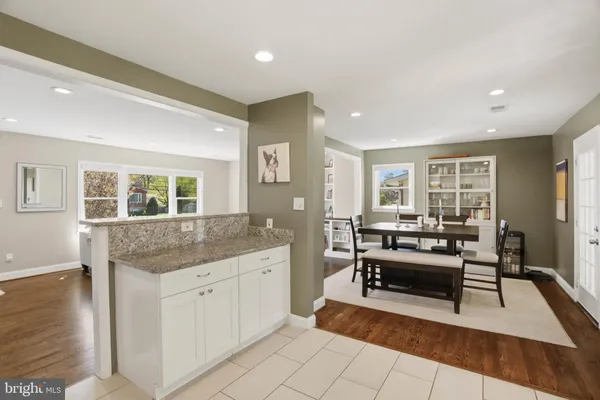 $689,000 | 810 Venice Drive, Silver Spring, MD 20904