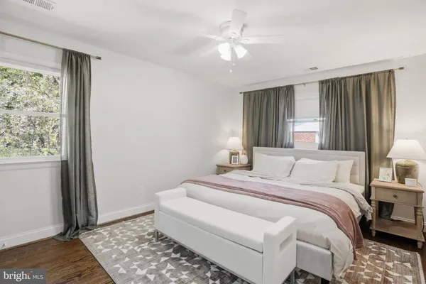$689,000 | 810 Venice Drive, Silver Spring, MD 20904