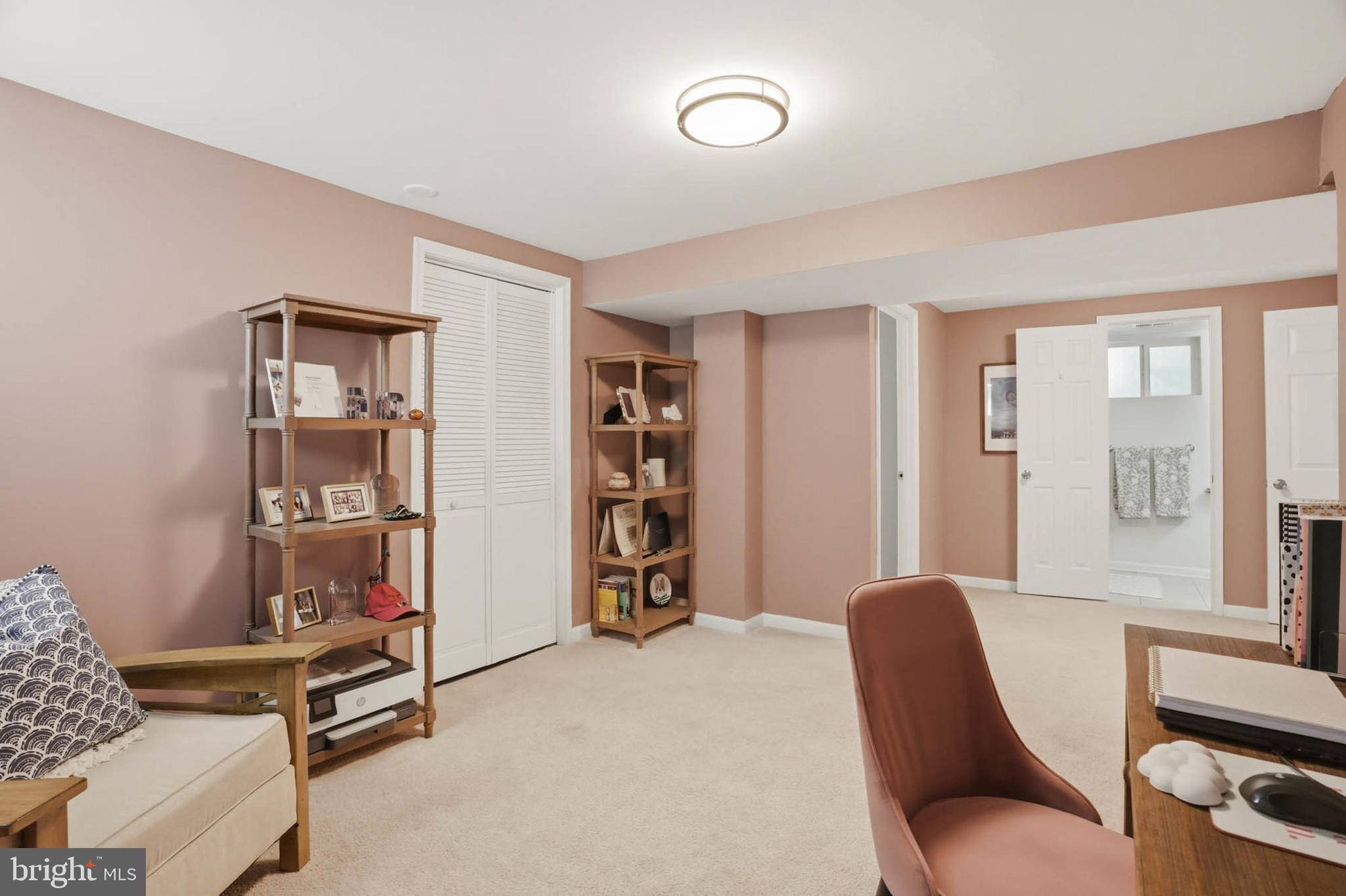 810 Venice Drive Silver Spring, MD 20904 - Photo 23 of 33 a view of a livingroom with furniture and windows