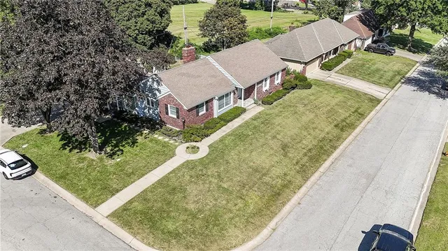 $309,900 | 12200 East 45th Terrace South, Independence, MO 64055