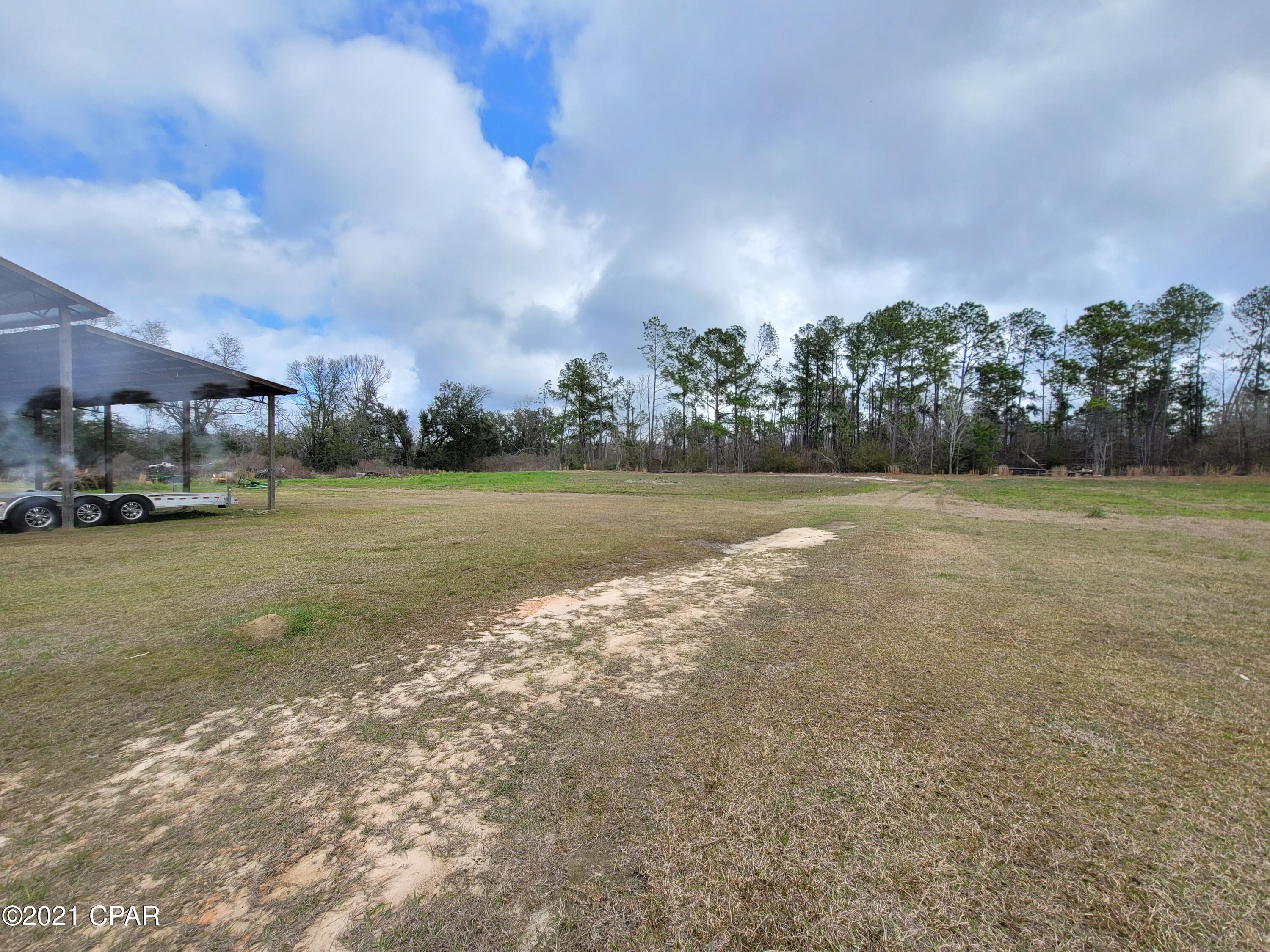 3814 Peanut Road Cottondale, FL 32431 - Photo 15 of 105