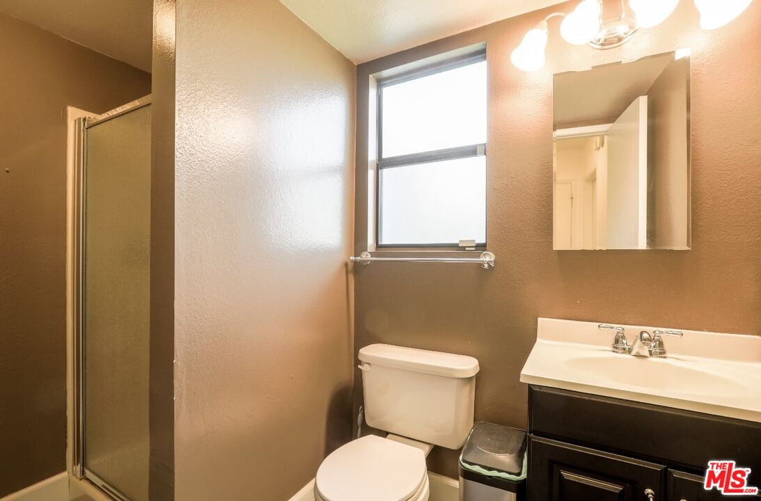 335 Morro Hills Road Fallbrook, CA 92028 - Photo 7 of 34