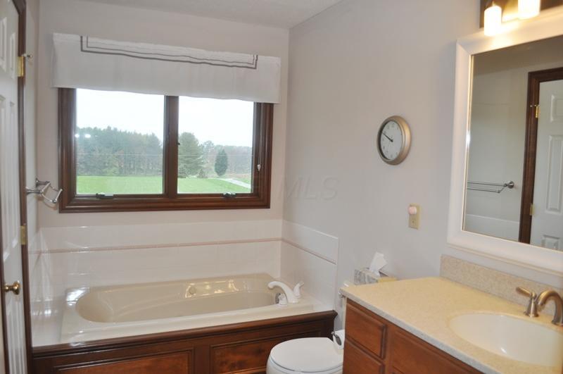 4566 Sheets Road Northwest Lancaster, OH 43130 - Photo 28 of 58 Gallery Image 28