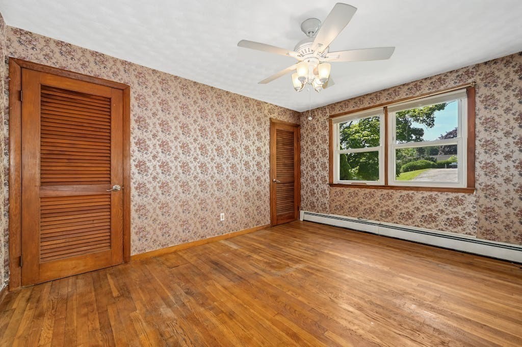 45 Kenberma Road Worcester, MA 01604 - Photo 11 of 29 Gallery Image 11
