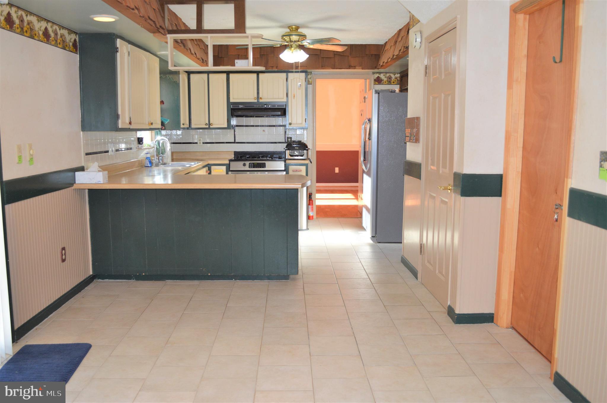 19244 Frazier Road Culpeper, VA 22701 - Photo 4 of 39 Gallery Image 4