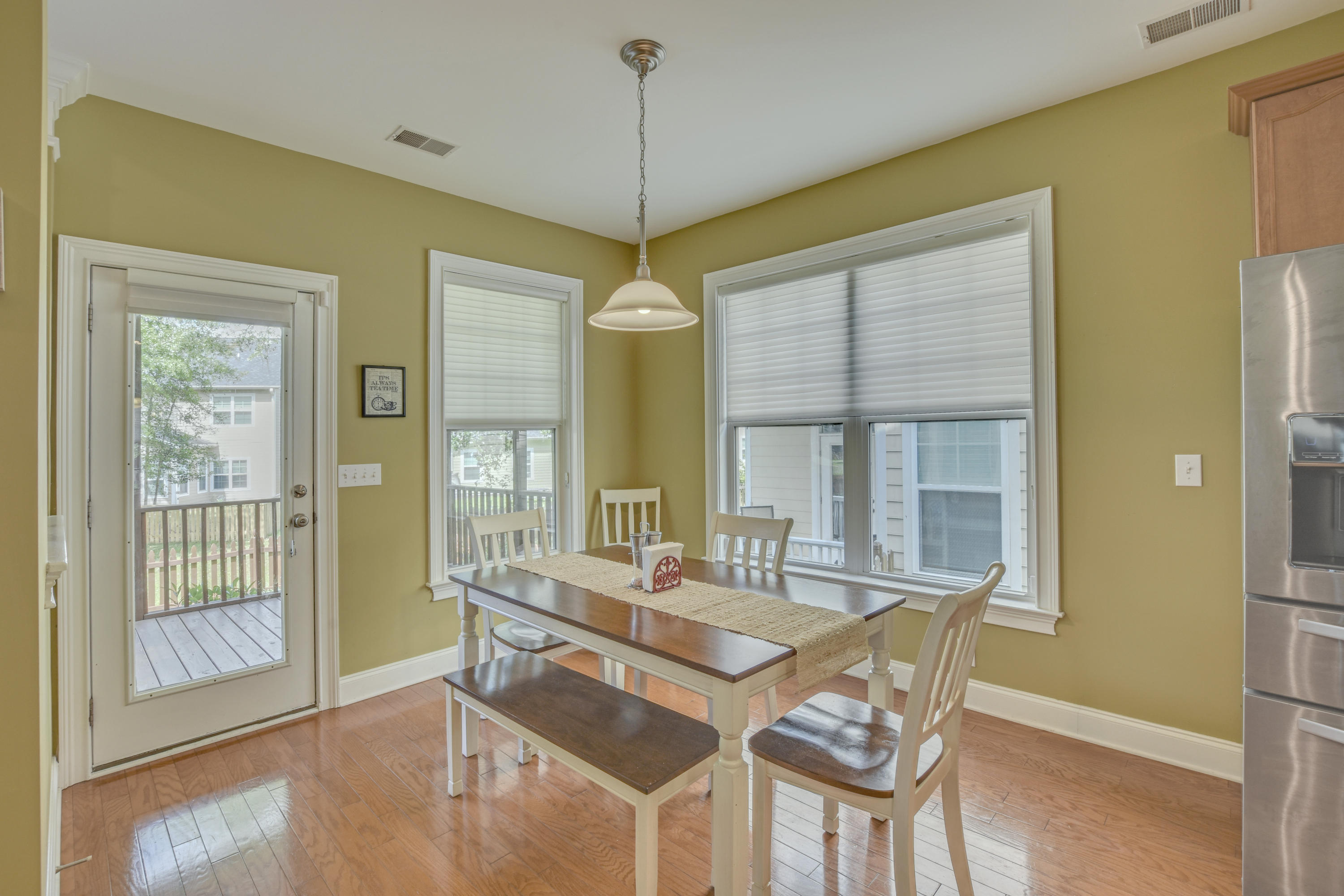 116 Ashley Bluffs Road Summerville, SC 29485 - Photo 32 of 64 Eat in Kitchen area