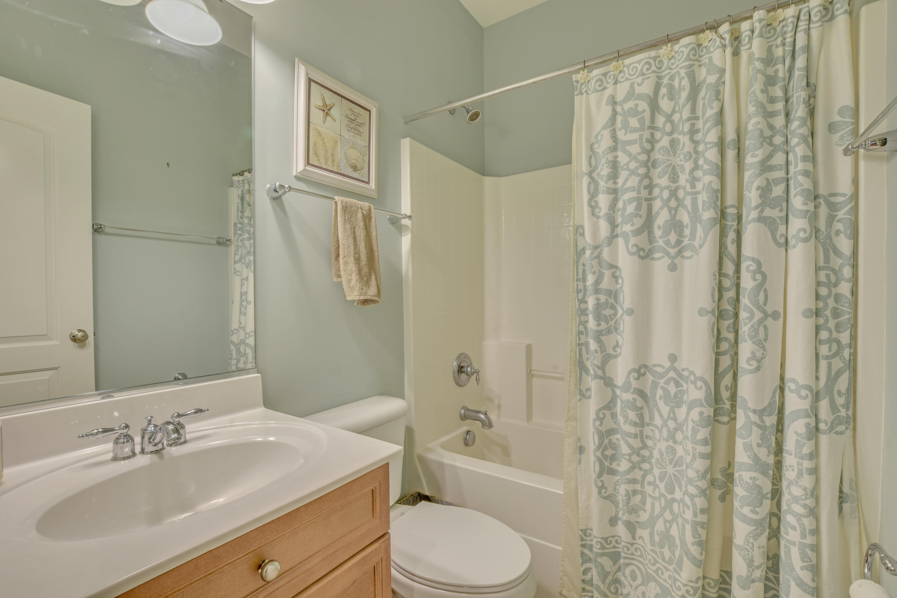 116 Ashley Bluffs Road Summerville, SC 29485 - Photo 33 of 64 Downstairs Bathroom 4