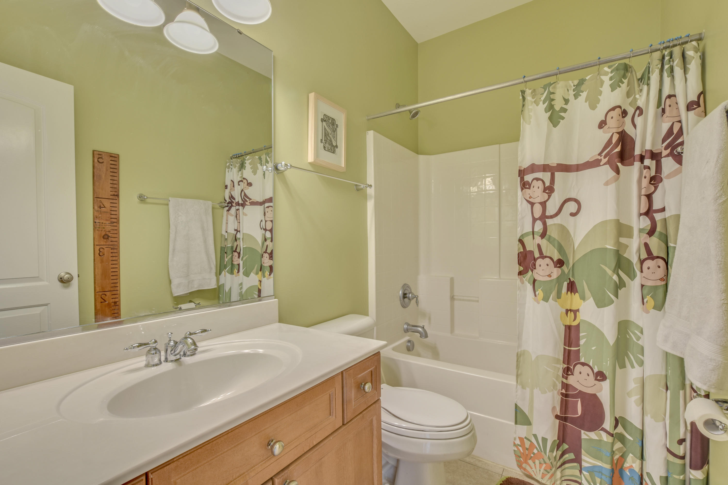 116 Ashley Bluffs Road Summerville, SC 29485 - Photo 39 of 64 Upstairs Bathroom 2