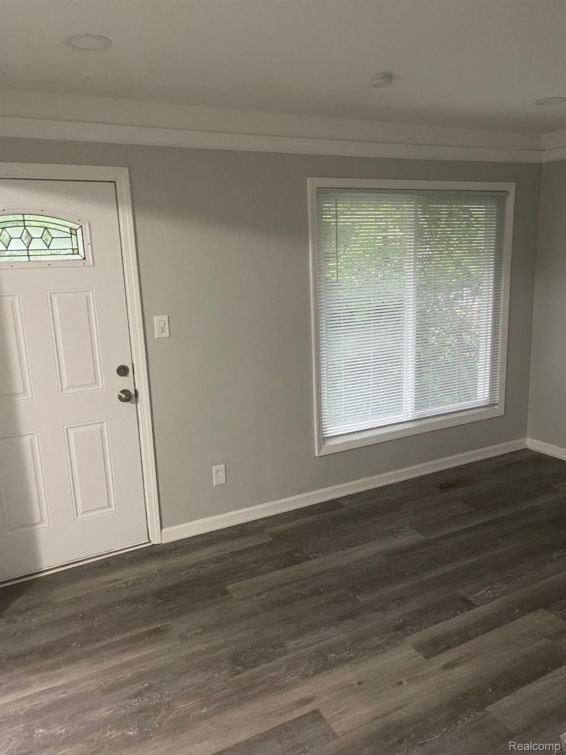 28362 Glenwood Street Inkster, MI 48141 - Photo 3 of 16 Gallery Image 3