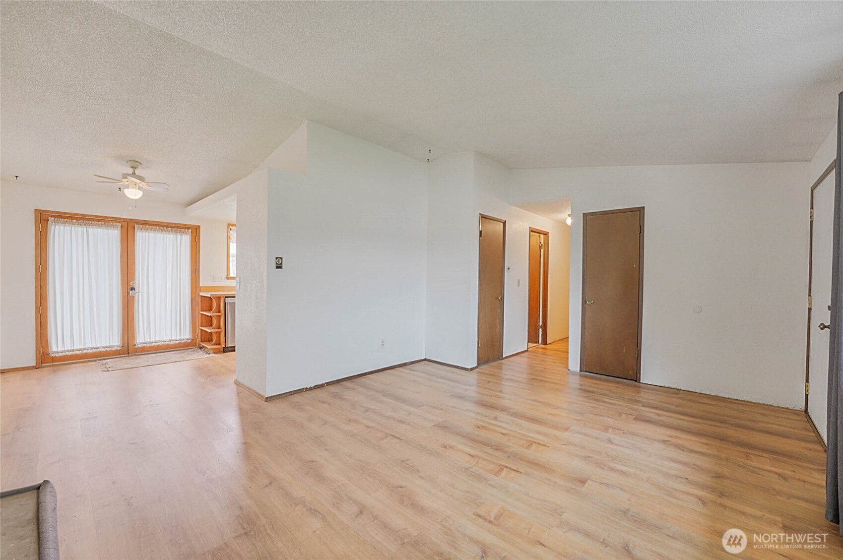16973 Vaughn Road Mount Vernon, WA 98273 - Photo 7 of 30 Gallery Image 7