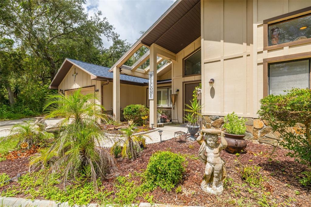 7151 Red Oak Loop New Port Richey, FL 34654 - Photo 7 of 36 Gallery Image 7