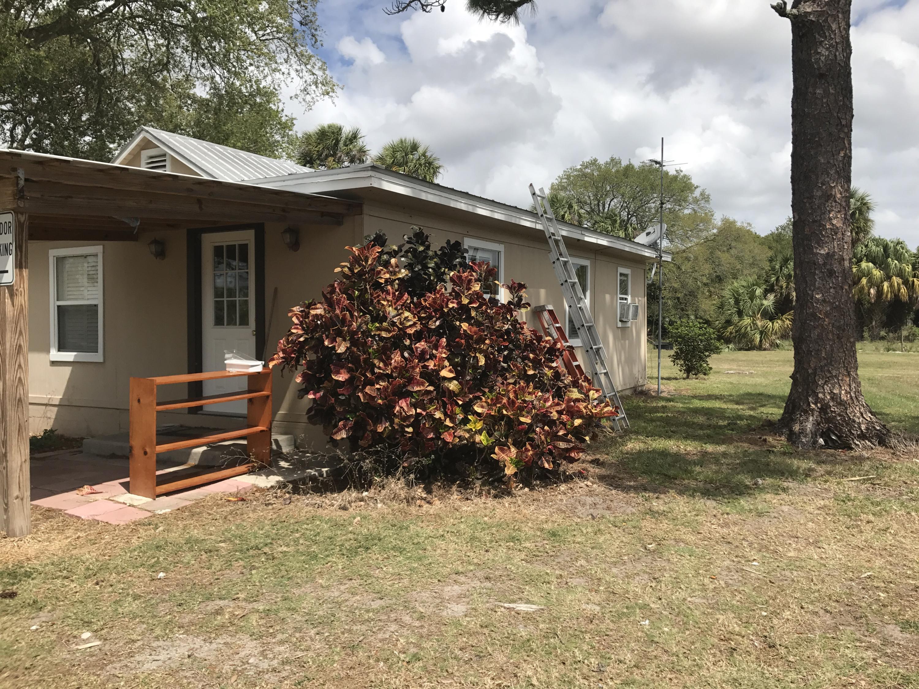 5110 Floyd Johnson Road Fort Pierce, FL 34947 - Photo 1 of 1 Front Exterior