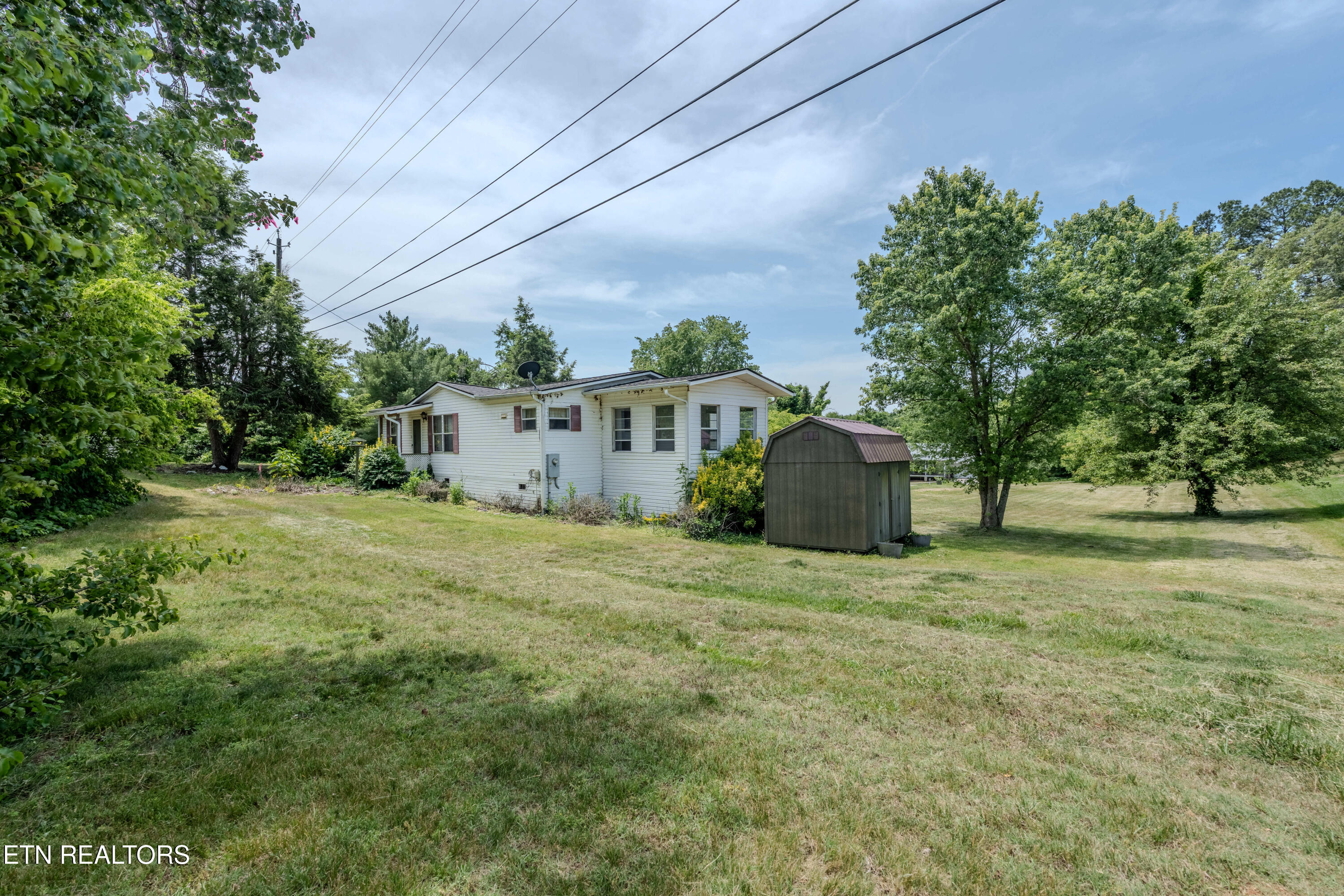 108 North Knob Creek Road Seymour, TN 37865 - Photo 4 of 60 104NKnobCreekRd-3