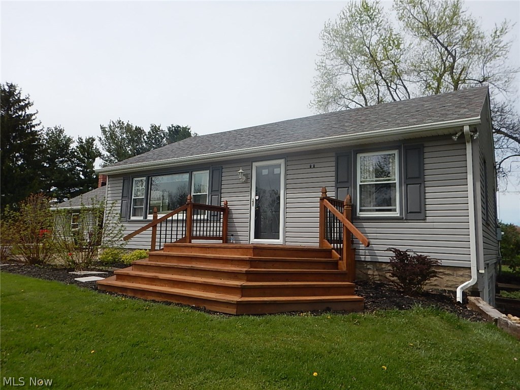 7041 Navarre Road Southwest Massillon, OH 44646 - Photo 6 of 34