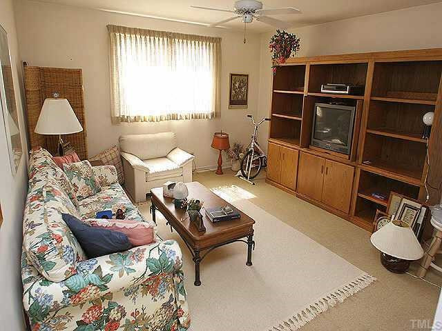 228 Pineview Road Durham, NC 27707 - Photo 2 of 6 Photo 2