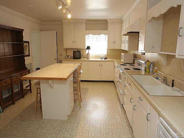 228 Pineview Road Durham, NC 27707 - Photo 4 of 6 Photo 4