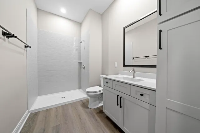 $749,900 | 8556 Carberry Lane, Roscoe, IL 61073