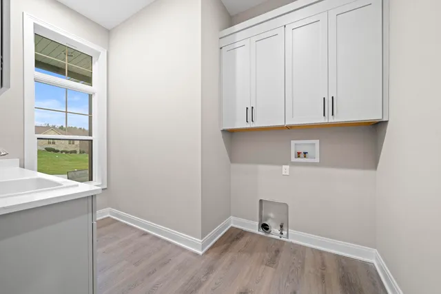 $749,900 | 8556 Carberry Lane, Roscoe, IL 61073