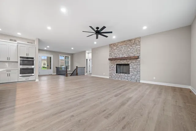 $749,900 | 8556 Carberry Lane, Roscoe, IL 61073