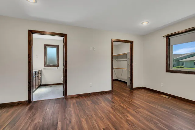 $410,000 | 101 Barry Loop Northwest, Richmond, MN 56368