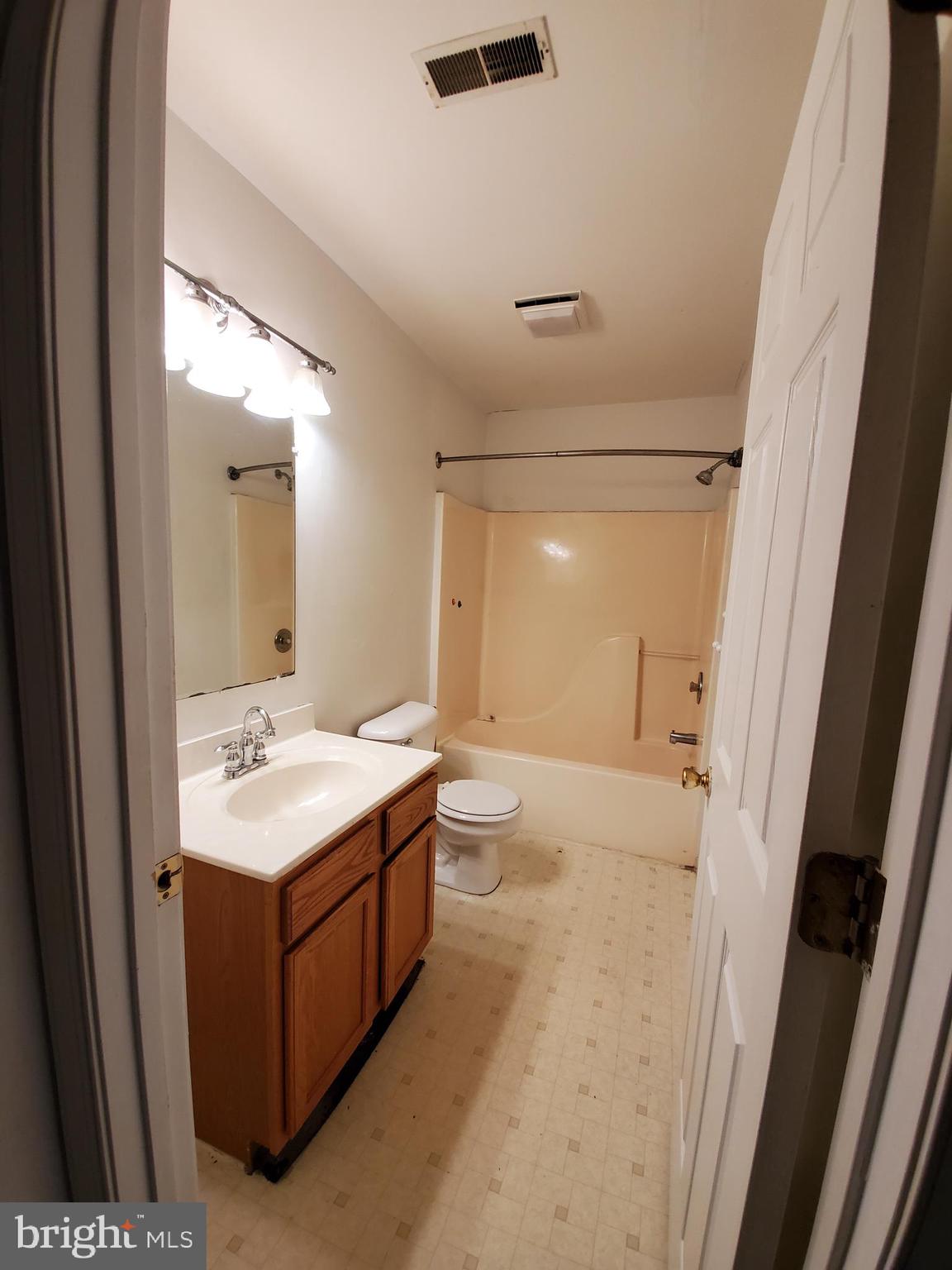 70 Mall Road Etters, PA 17319 - Photo 16 of 24 Gallery Image 16