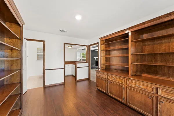 $293,000 | 1523 Bodart Drive, Houston, TX 77090