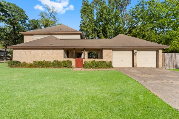 $293,000 | 1523 Bodart Drive, Houston, TX 77090