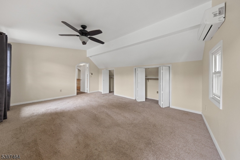 66 West Shore Drive Vernon, NJ 07462 - Photo 12 of 40