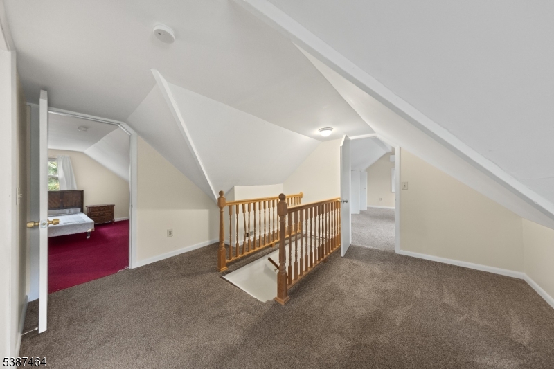 66 West Shore Drive Vernon, NJ 07462 - Photo 16 of 40