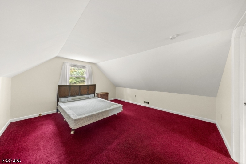 66 West Shore Drive Vernon, NJ 07462 - Photo 17 of 40