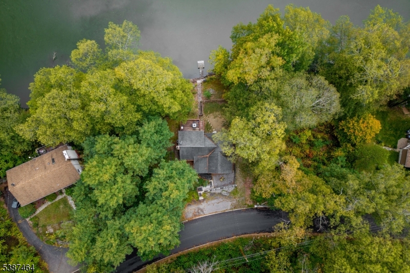 66 West Shore Drive Vernon, NJ 07462 - Photo 28 of 40