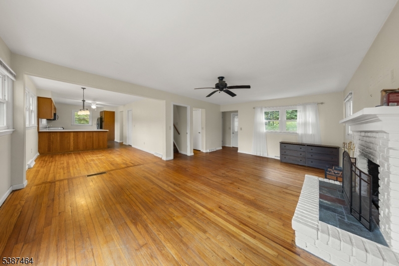 66 West Shore Drive Vernon, NJ 07462 - Photo 8 of 40