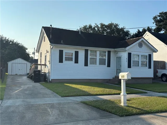 $1,550 | 815 Lebeau Street, Arabi, LA 70032