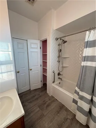 $1,300 | 815 Lebeau Street, Arabi, LA 70032