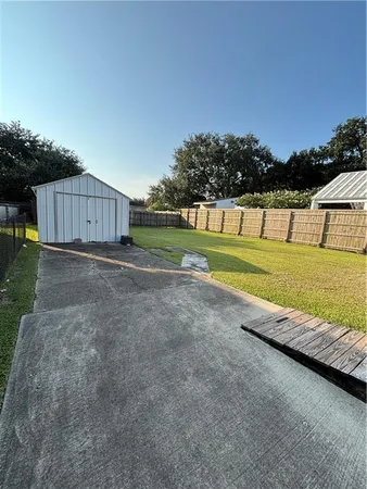 $1,300 | 815 Lebeau Street, Arabi, LA 70032