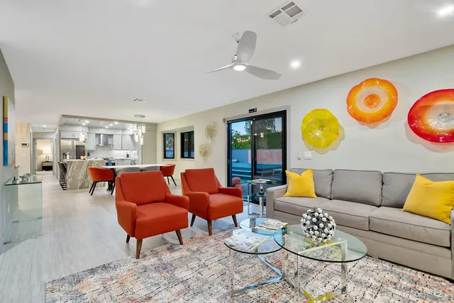 $3,950 | 2222 East Via Escuela, Palm Springs, CA 92262