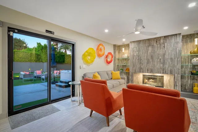 $3,950 | 2222 East Via Escuela, Palm Springs, CA 92262