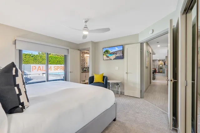 $3,950 | 2222 East Via Escuela, Palm Springs, CA 92262