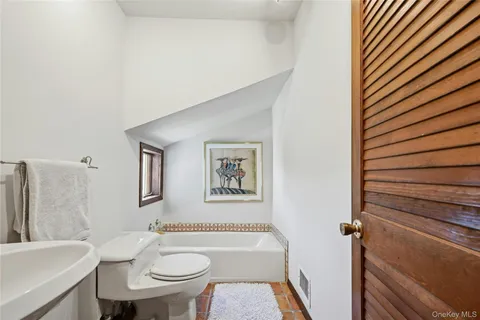 $1,750,000 | 14 Terra Mar Drive, Huntington Bay, NY 11743
