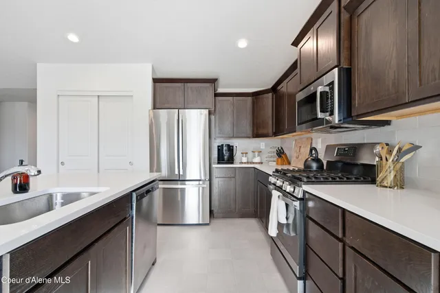 $490,000 | 16161 North Hadley Loop, Rathdrum, ID 83858