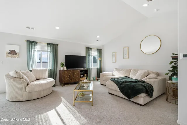 $490,000 | 16161 North Hadley Loop, Rathdrum, ID 83858