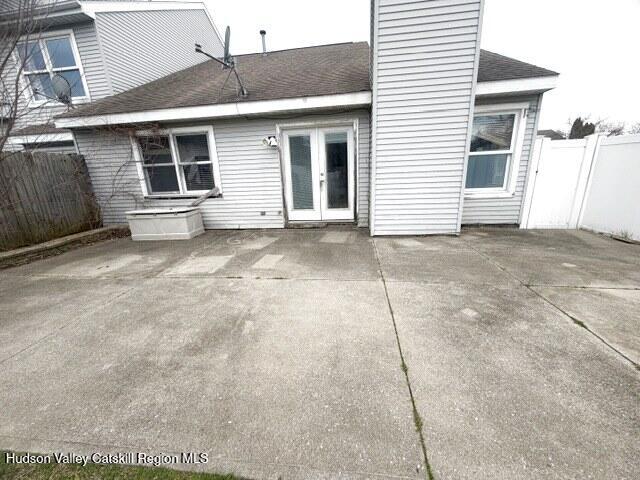 7 Sandra Lane Rensselaer, NY 12144 - Photo 14 of 17 Patio